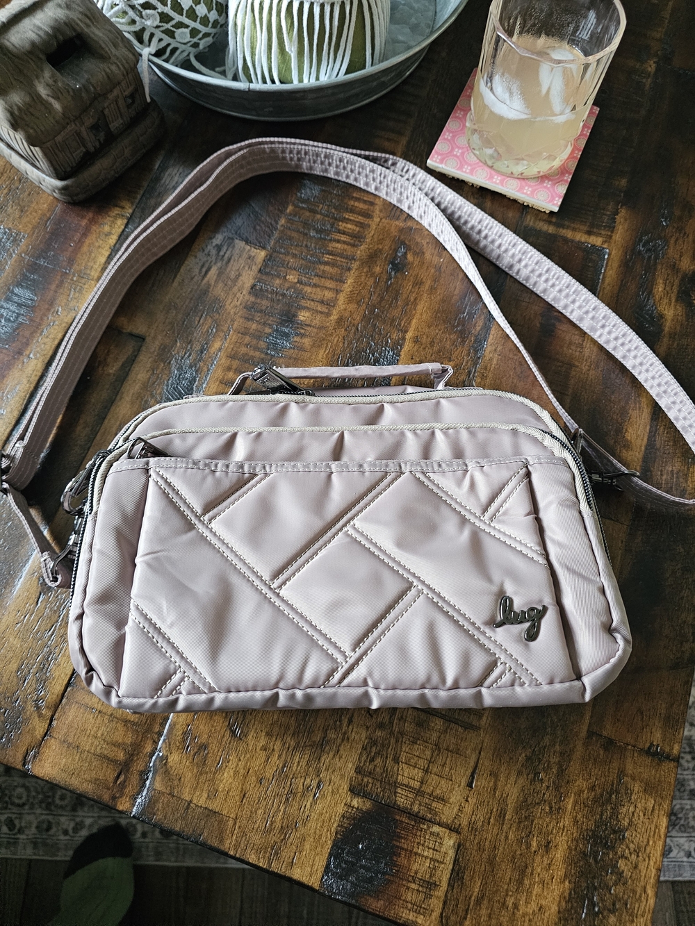 lug Scoop SE Quilted Crossbody Bag in Taupe